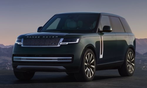 Slabiji električni Range Rover ima 100 KS manje: Pogledajte koliko je time dobio na dosegu