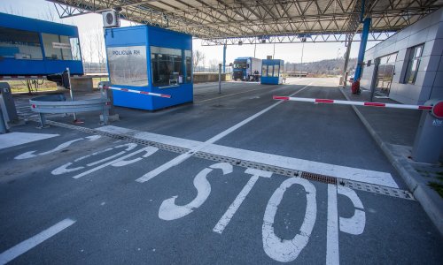 Problemi na granici sa Srbijom: Hrvatskim državljanima odbili ulazak, evo što im piše u dokumentima