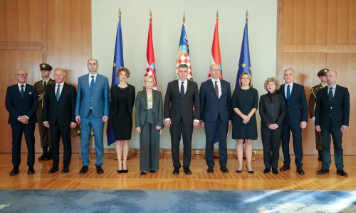 Ustavni sud u pat poziciji: Troje sudaca ni ne dolazi na posao, zasmetala im jedna stvar