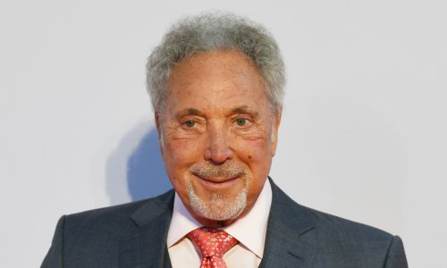 Sir Tom Jones odgodio koncerte zbog bolesti: Legendarni pjevač uputio ispriku obožavateljima