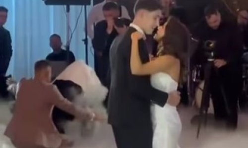 Prvi ples na splitskom piru pretvorio se u pravi show: Pogledajte što se događalo iza leđa mladenaca