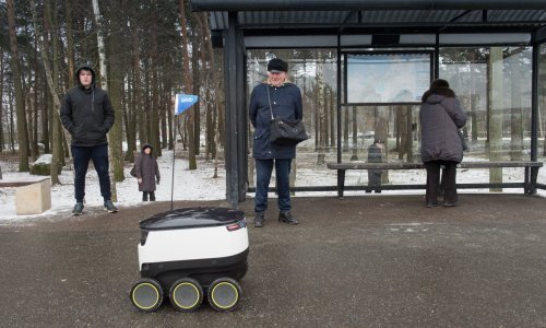 [VIDEO] Robotsko vozilo izazvalo prometnu nesreću i pobjeglo s mjesta događaja