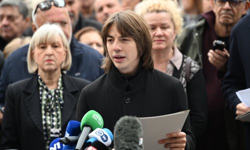 Studenti povukli prvi veliki potez, Vučićevi ljudi na udaru