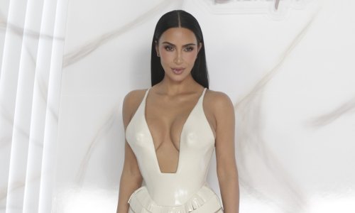 Od Rima do Meksika, Kim Kardashian ima jasnu modnu formulu: Što odvažnije, to bolje