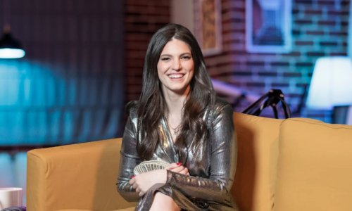 Mnogi nisu znali da Tina Vukov ima novi posao: Pjevačica preuzela mikrofon na radiju i oduševila publiku