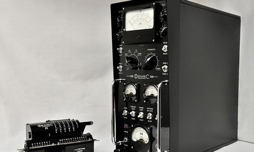 I mi želimo računalo napravljeno od sovjetskog elektroničkog otpada!