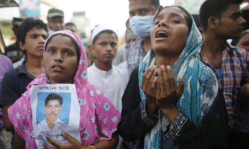 U urušavanju zgrade u Bangladešu 1125 mrtvih