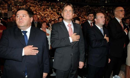 Istrage, presude - nije bitno. Bitno je da se ne pljuje po stranci