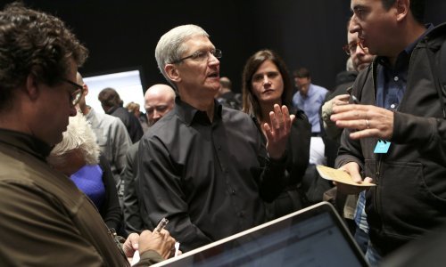 Tim Cook se opet raspričao o umjetnoj inteligenciji, evo što planira