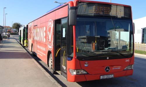 Pretukli mu vozača, a direktoru stanje nije alarmantno