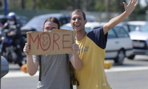 Cro kartica u pripremi, zaposlenima do 10.000 kuna za putovanja po Hrvatskoj