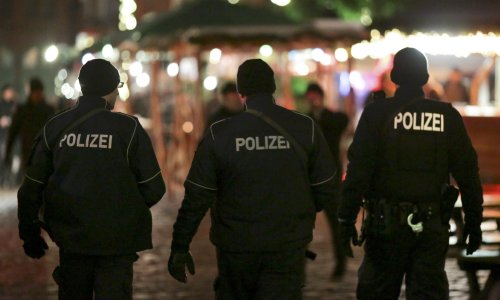 Policija uhitila muškarca zbog sumnje da je planirao terorističke napade