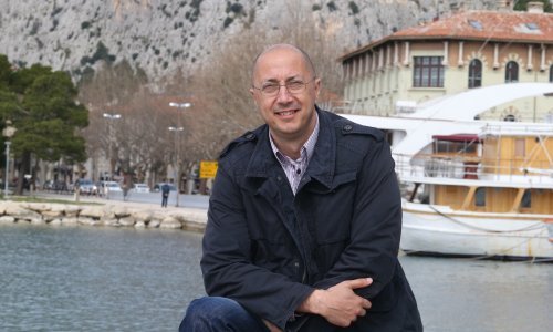 'Ministar Kovačić ima podršku Vlade i Mosta'