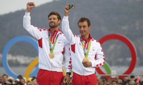 Pogledajte kako hrvatskom dvojcu stoje zlatne medalje oko vrata!
