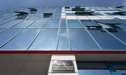 MZOS osudio korištenje djece na skupu u Srbu