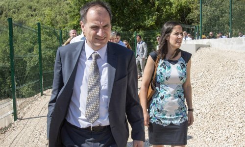 Dobrović Tolušiću: Promijeni štetnu i nepromišljenu odluku!