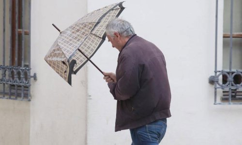 Snijeg kod Zadra, olujno jugo hara uz obalu