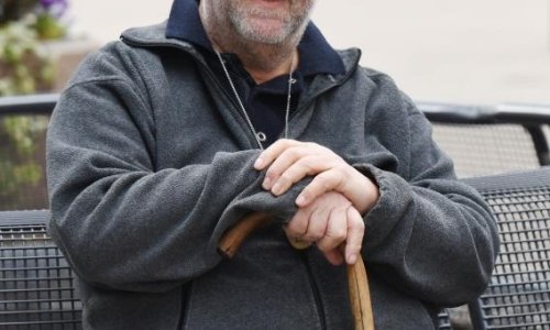 Preminuo je političar i liječnik Slobodan Lang