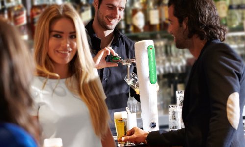 Studija otkriva zašto mladi sve umjerenije piju