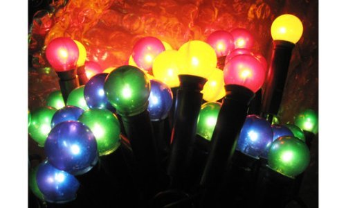 Amerikanci božićnim ukrasima potroše više struje nego neke države u godini