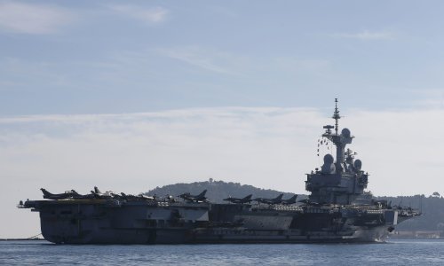 Trumpova 'prijeteća' flota udaljava se od Sjeverne Koreje