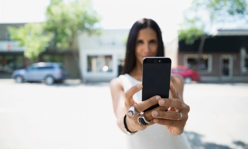 Što učiniti u slučaju krađe ili gubitka mobitela u inozemstvu?