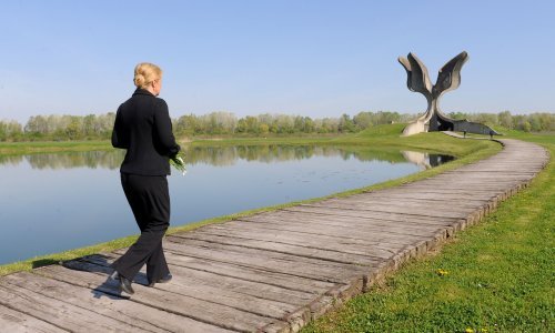 Predsjednica posjetila Jasenovac, slijedi Bleiburg