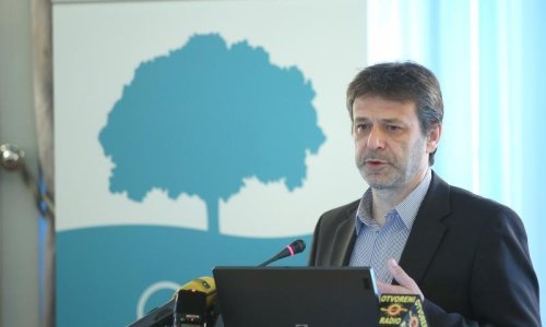 'Kažite građanima trebaju li popunjavati upitnike za porez na nekretnine'