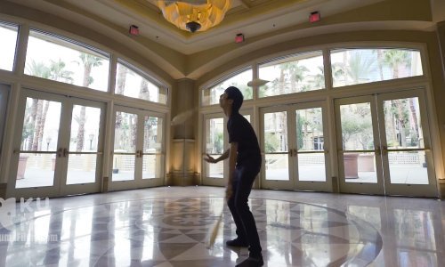 Pogledajte sjajne majstore žongliranja