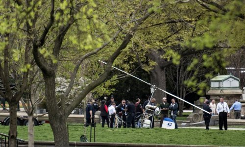 Mali helikopter sletio na Capitol, pilot uhićen
