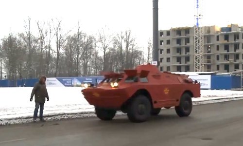 Amfibijski oklopnjak sa strojnicom pretvoren u taksi