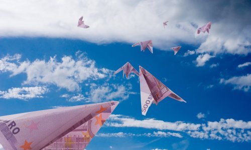 Masovno se kupuju euri, ali kuna je stabilna