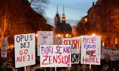Noćni marš za Dan žena: Traže se ostavke Stiera i Ilčića