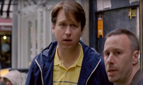 Uskoro premijera serije 'Na tuđem kauču'