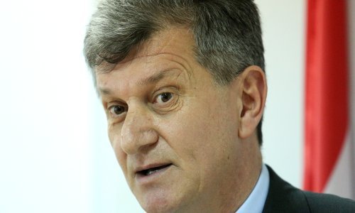 Rat se nastavlja: Kujundžić smijenjenog šefa KB Dubrava prijavio DORH-u