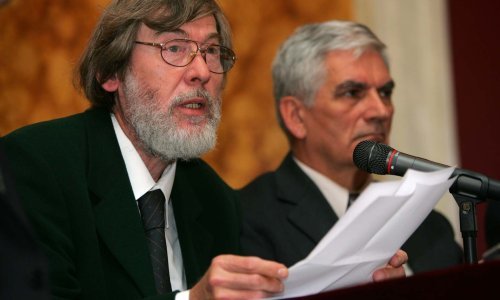 'Ne smije se povući tužbe protiv Srbije'