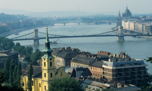 Usred Budimpešte bomba od 100 kilograma