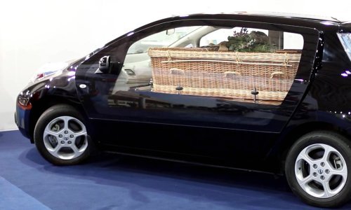 Otiđite s ovog svijeta ne zagađujući - u električnim mrtvačkim kolima