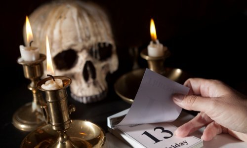 Zašto obožavamo petak iako je 13. i pun mjesec?