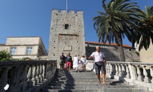 Ultramaratonka startala u Pekingu i dotrčala do Korčule!