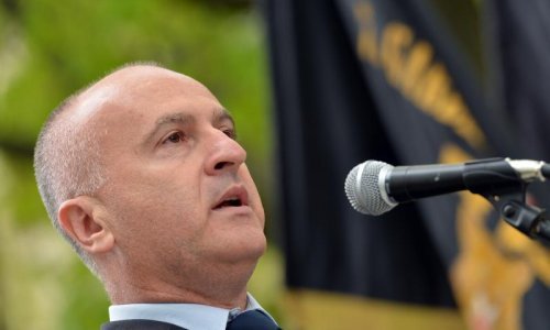 Matić ipak ne odlazi iz Hrvatske, ali prodaje stan kako bi vratio dugove