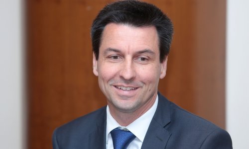 O čemu će Ladislav Ilčić savjetovati Stiera?