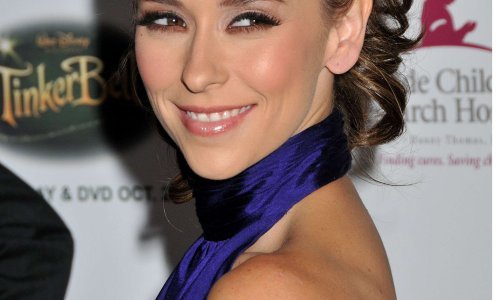 Udala se i rodila u tajnosti