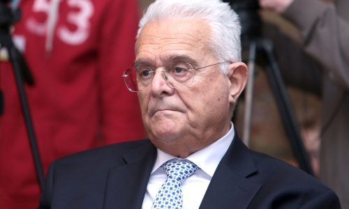 Tko je akademik koji se našao u središtu rata za Inu?