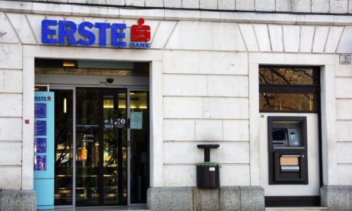 Dobit Erstea u Hrvatskoj potonula zbog Agrokora