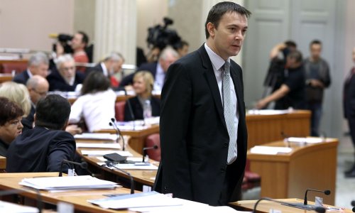 Bauk poručio Petrovu: Božo, izdrži!