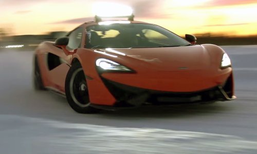 Pogledajte kako Senna vozi McLaren po snijegu i ledu