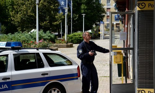 Opljačkana pošta na Malešnici