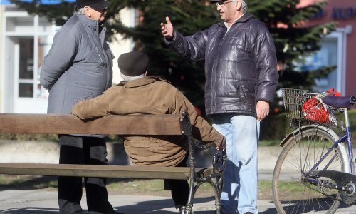 Dok mi dižemo dob za odlazak u mirovinu na 67, Crnogorci ju spuštaju na 61 godinu