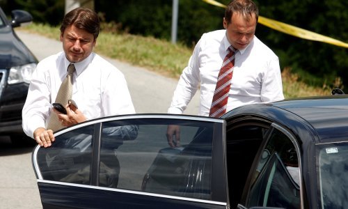 Ministri dijele letak s upozorenjima